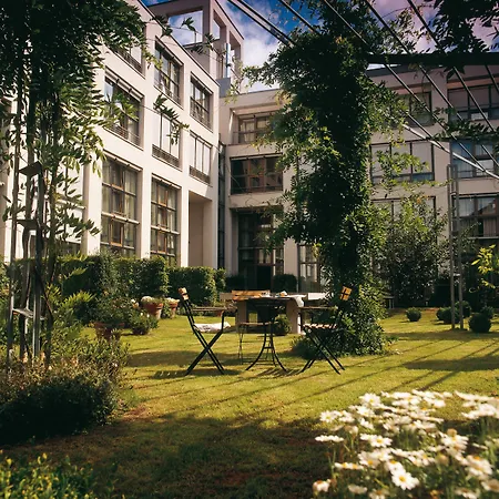 Clipper Boardinghouse - Hamburg-Michel-2
